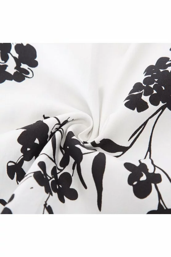 Rochie Karina alba cu flori negre 5168