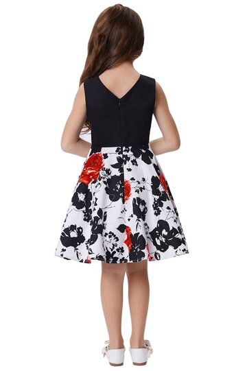 Rochie Karina alba cu flori negre si rosii