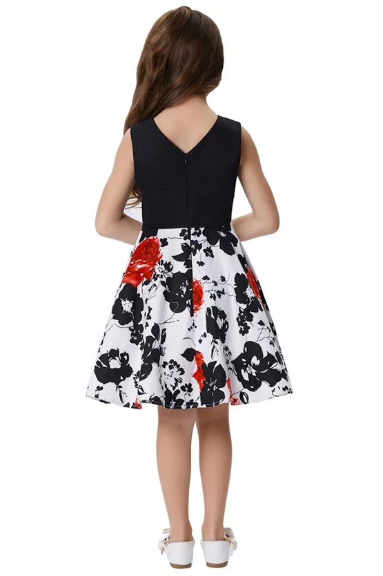 Rochie Karina alba cu flori negre si rosii 5108