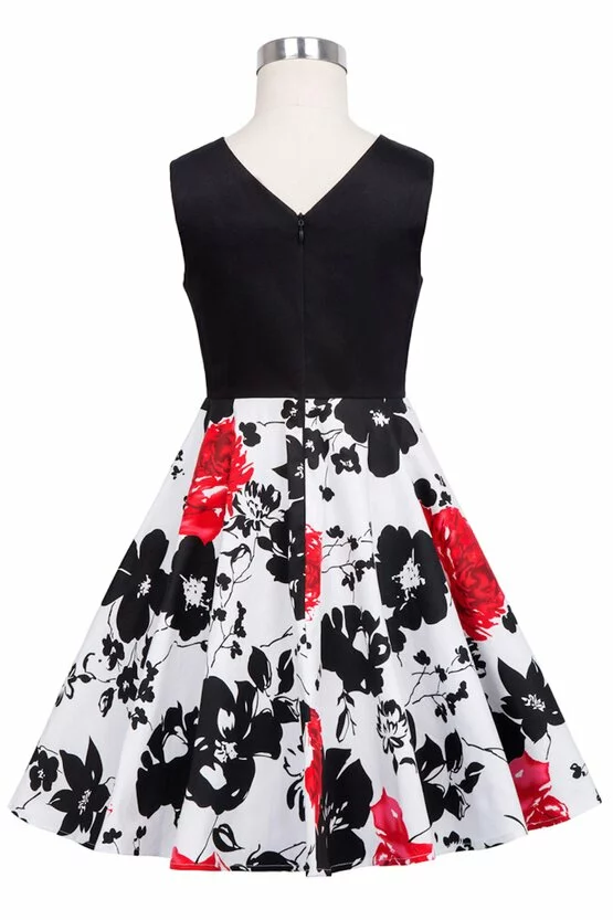 Rochie Karina alba cu flori negre si rosii 5114