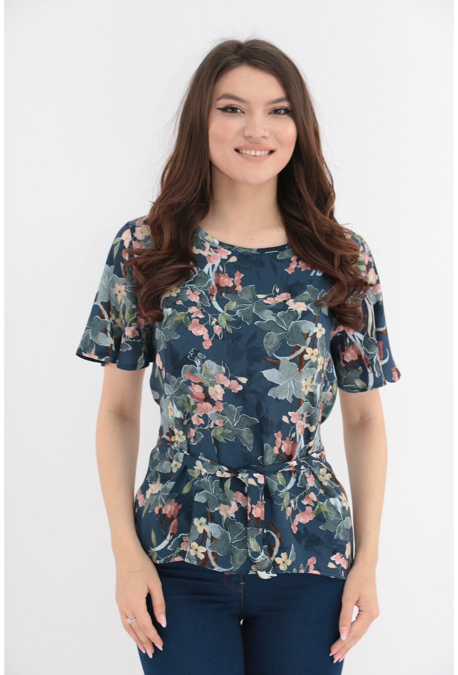 Bluza bleumarin din vascoza cu cordon in talie