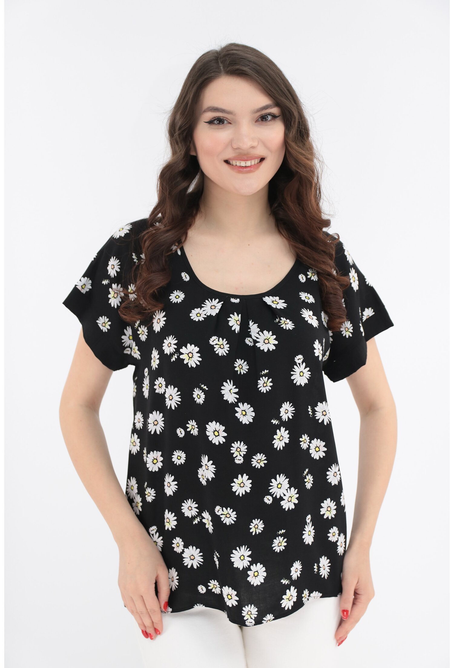 Bluza lejera neagra din bumbac cu margarete albe