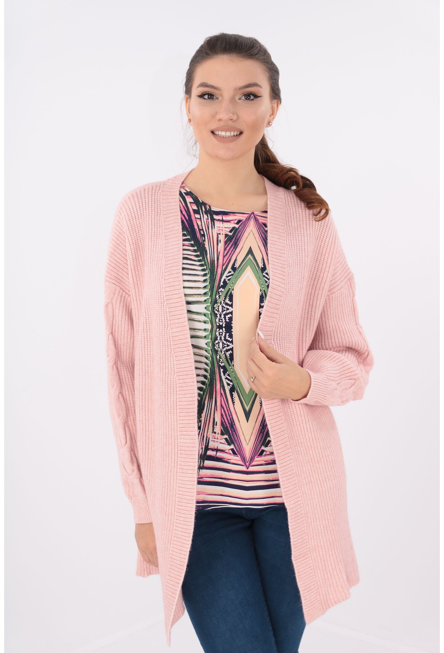 Cardigan lung roz tricotat spic