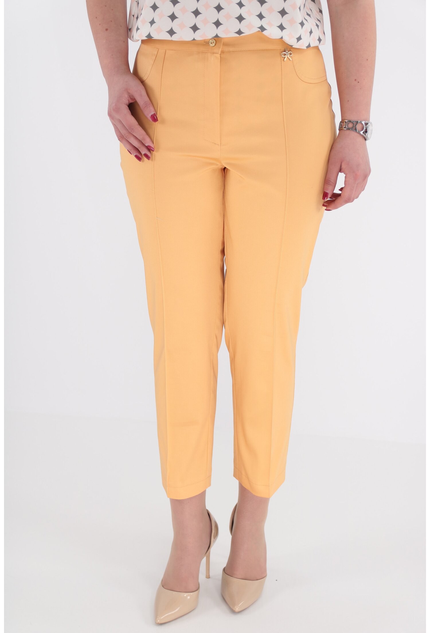 Pantaloni din bumbac satinat nuanta somon