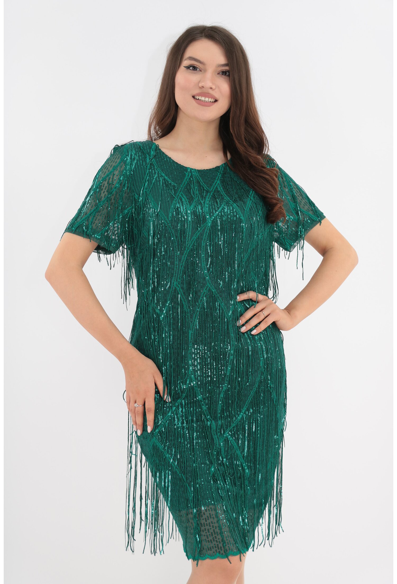 Rochie de ocazie verde smarald cu franjuri si aplicatii din paiete