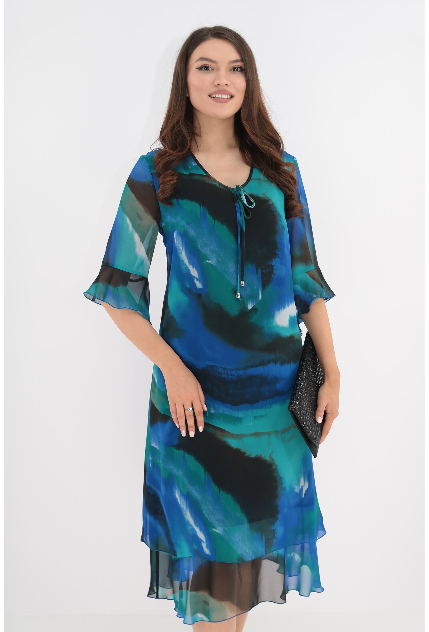 Rochie diafana din voal albastru cu print multicolor