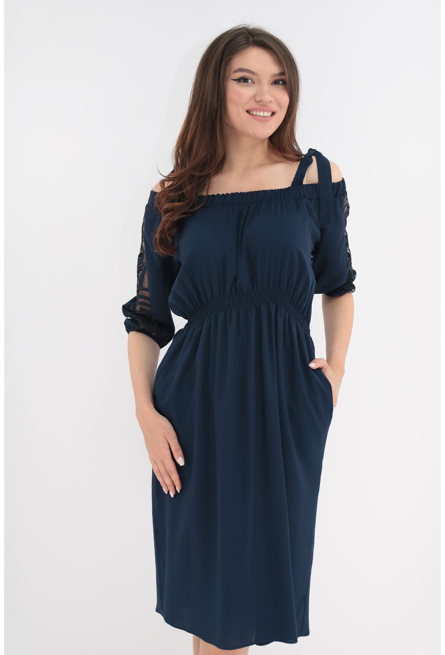Rochie din bumbac bleumarin cu dantela si fundite la umar