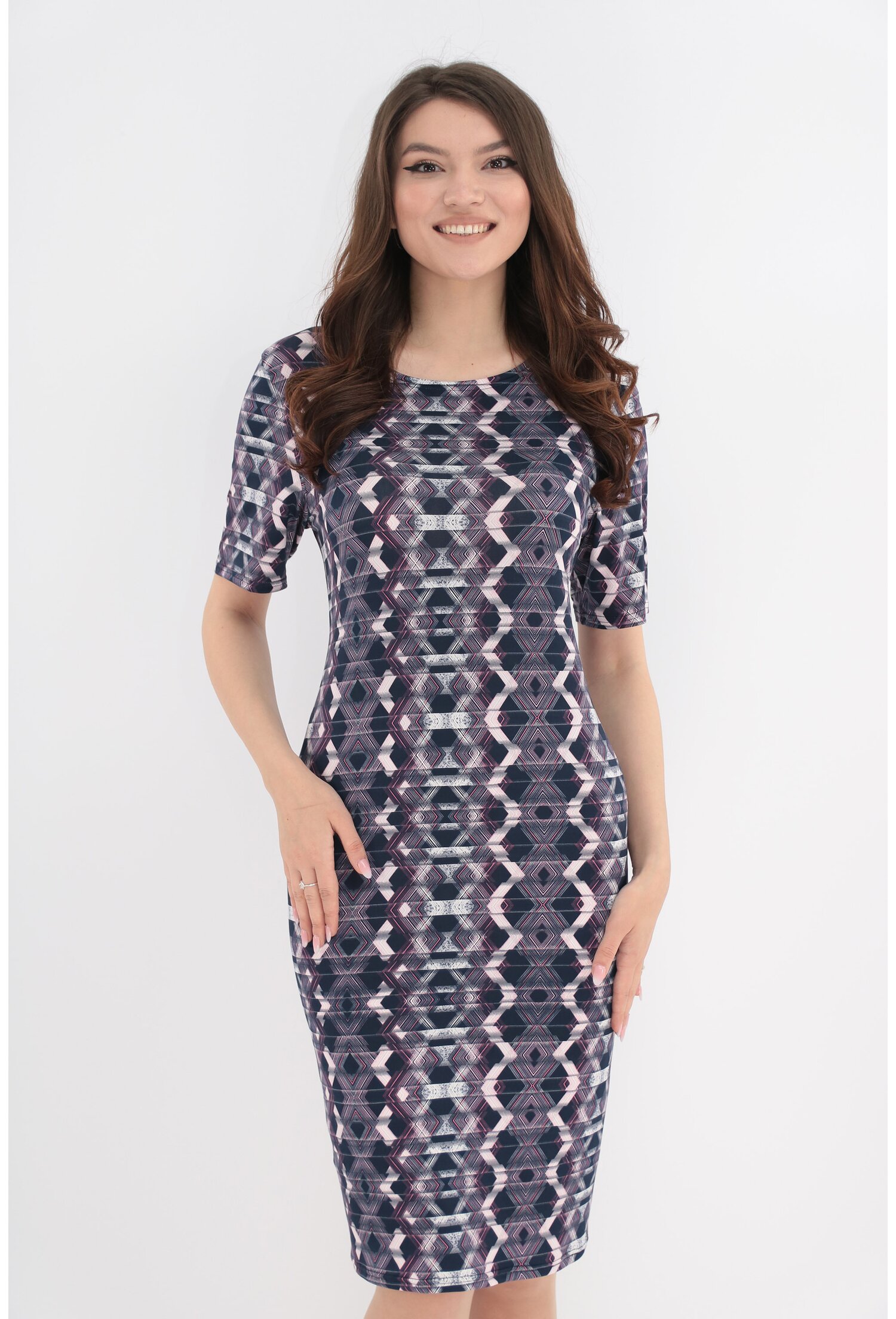 Rochie dreapta bleumarin cu romburi gri si roz
