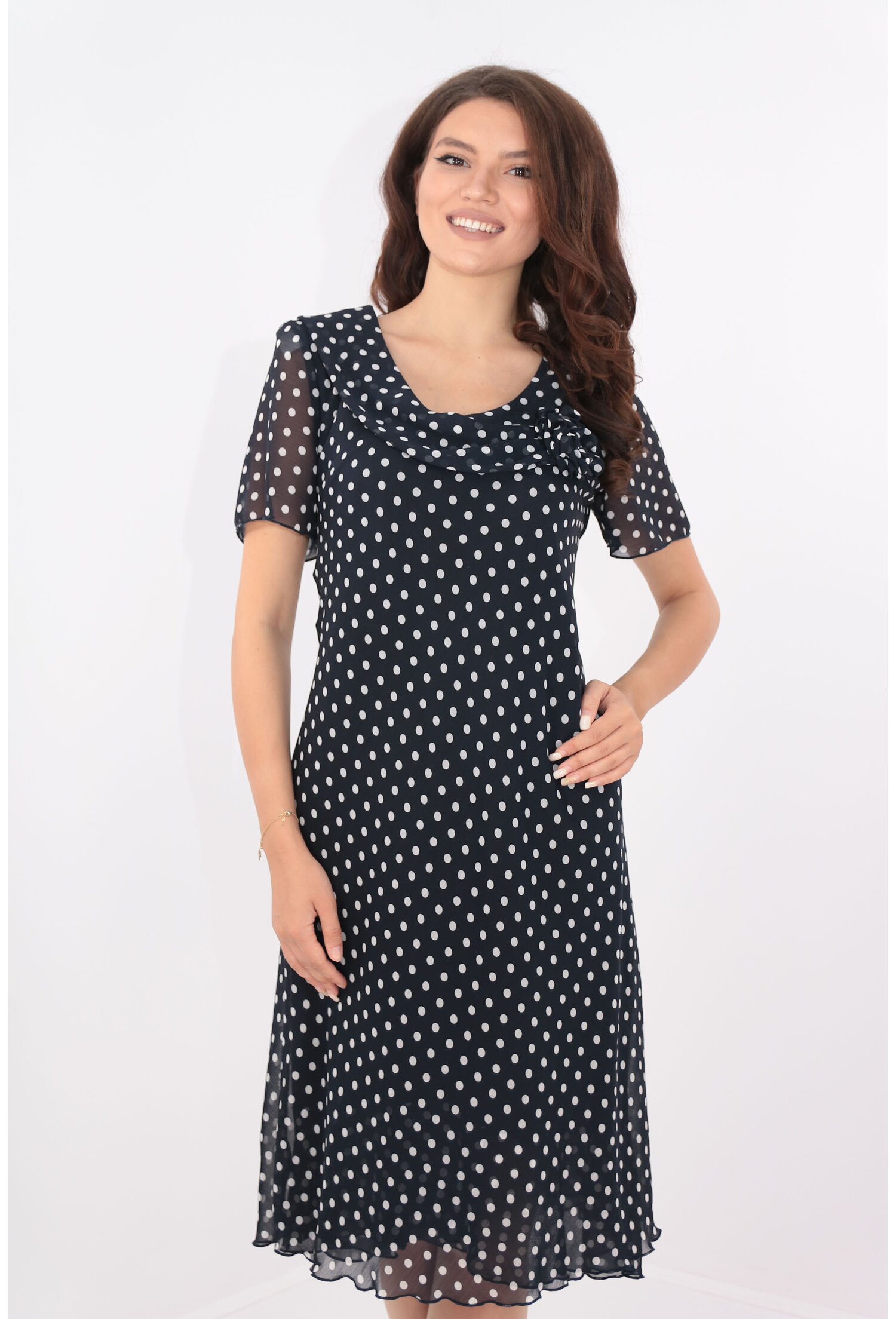 Rochie eleganta din voal bleumarin cu buline albe