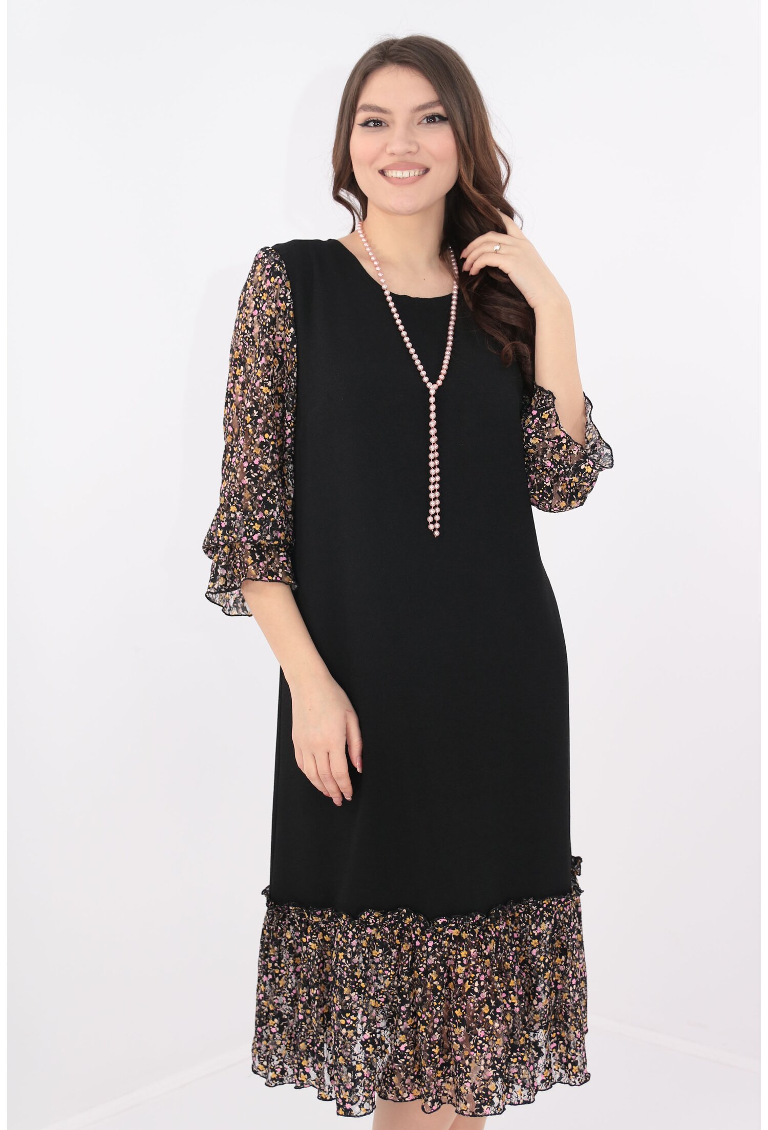 Rochie neagra cu maneci si volane din dantela cu print floral