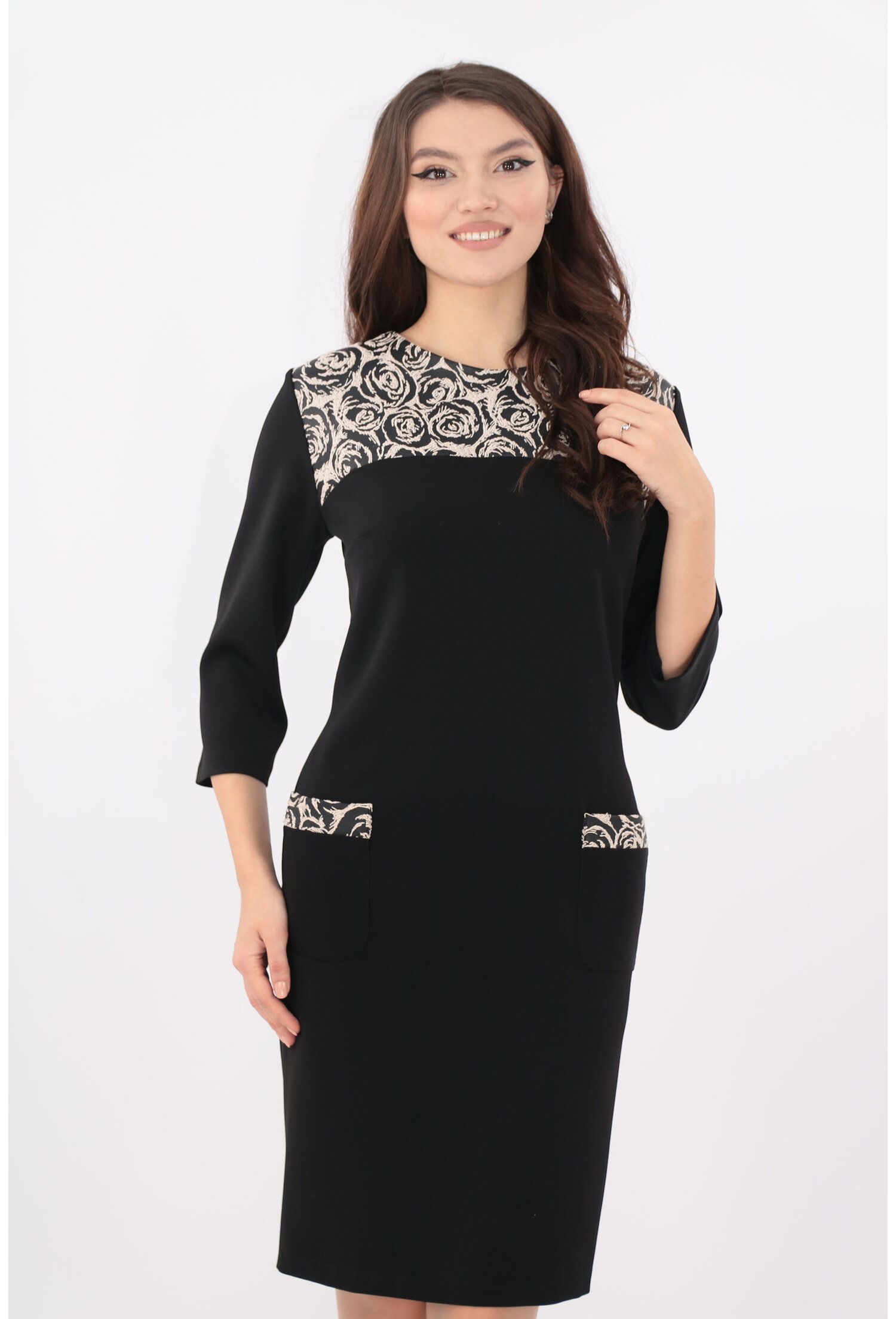 Rochie neagra cu platca din brocard