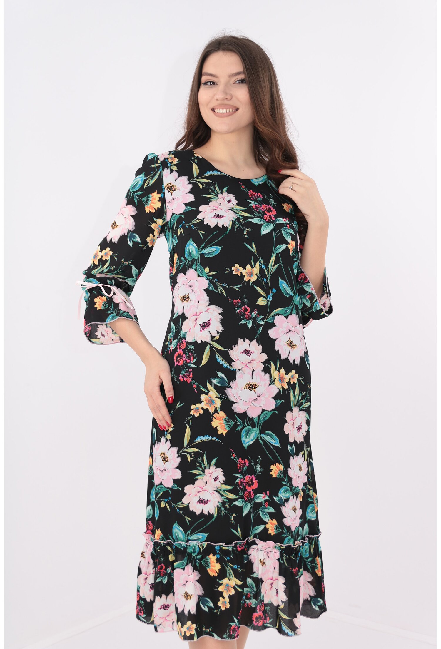 Rochie neagra cu print floral maxi multicolor